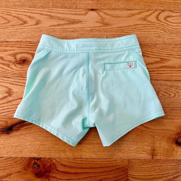 Billabong Girl's Summer Love Boardshorts - Size 4 - Picture 6 of 8